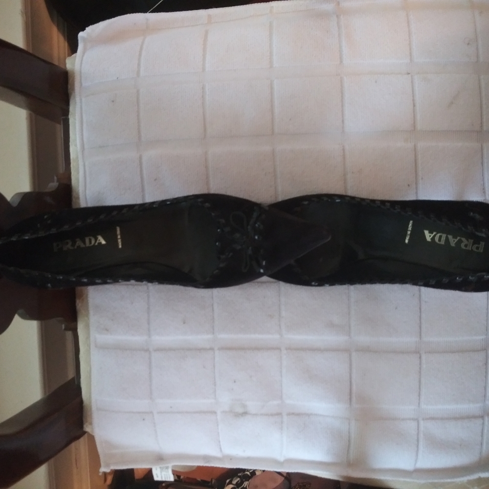Prada heels - Picture 2 of 7